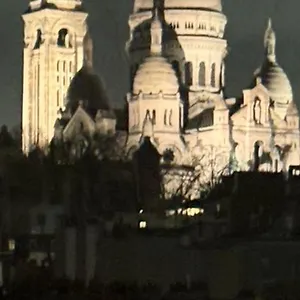 Appartement Avec Vue Sur Sacre-coeur, Paris