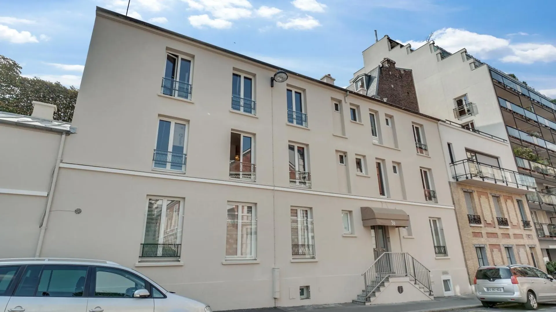 Appartement Volontaire à Paris 0*,