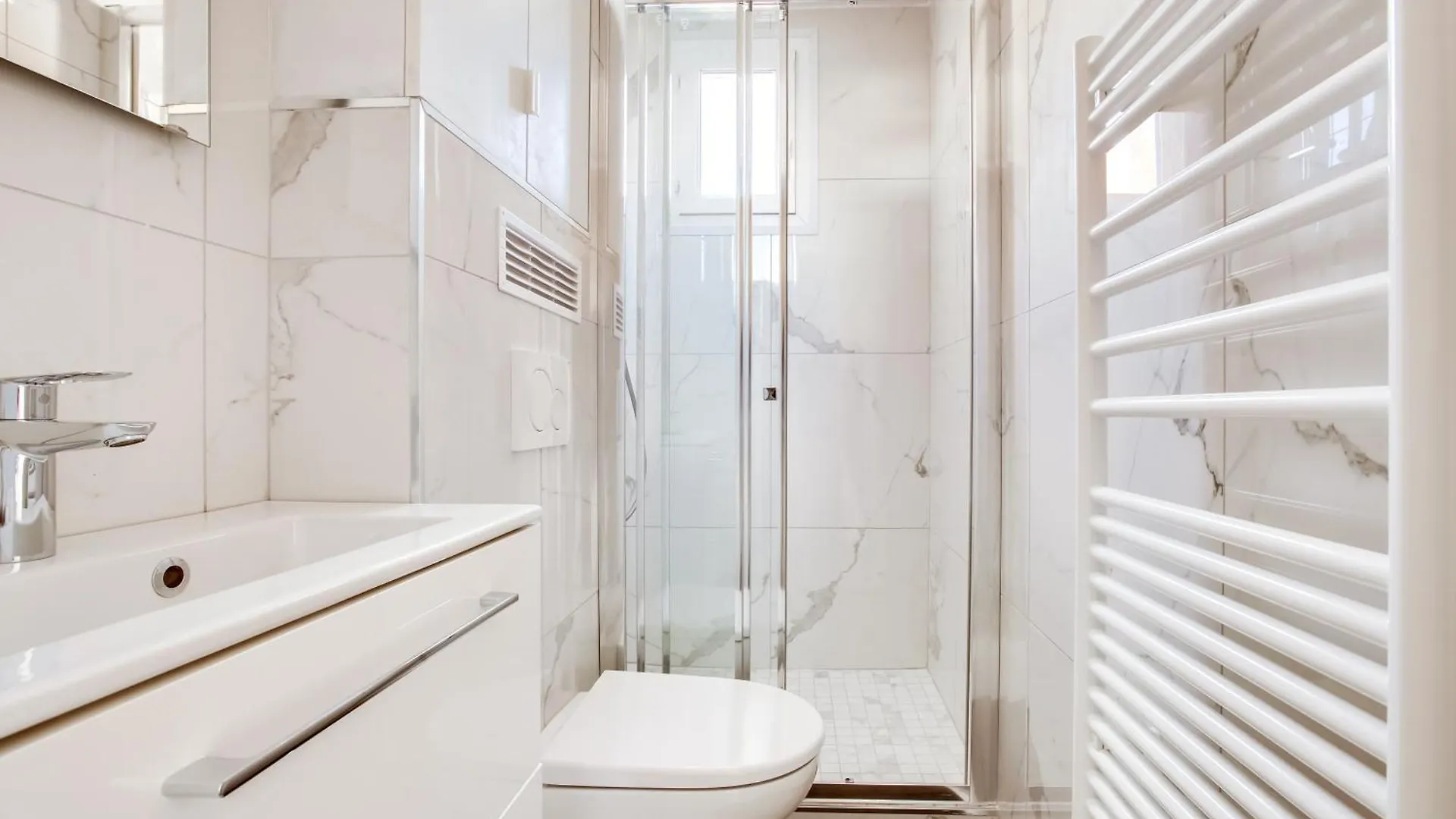 Appartement Volontaire à Paris 0*,