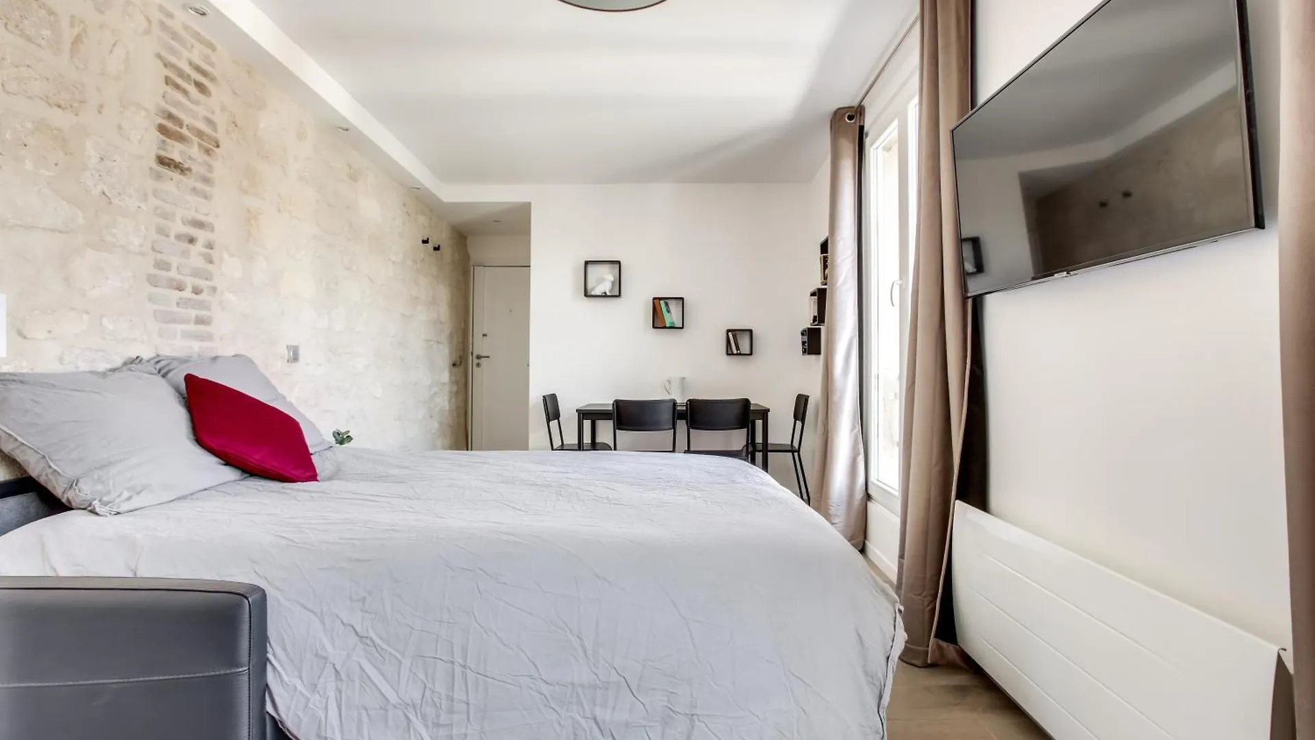 Appartement Volontaire à Paris